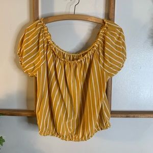 AMERICAN EAGLE STRIPED TOP SZ M